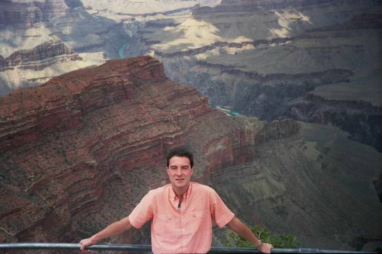 USA_1990-05-15 00-00-01_R03F11
